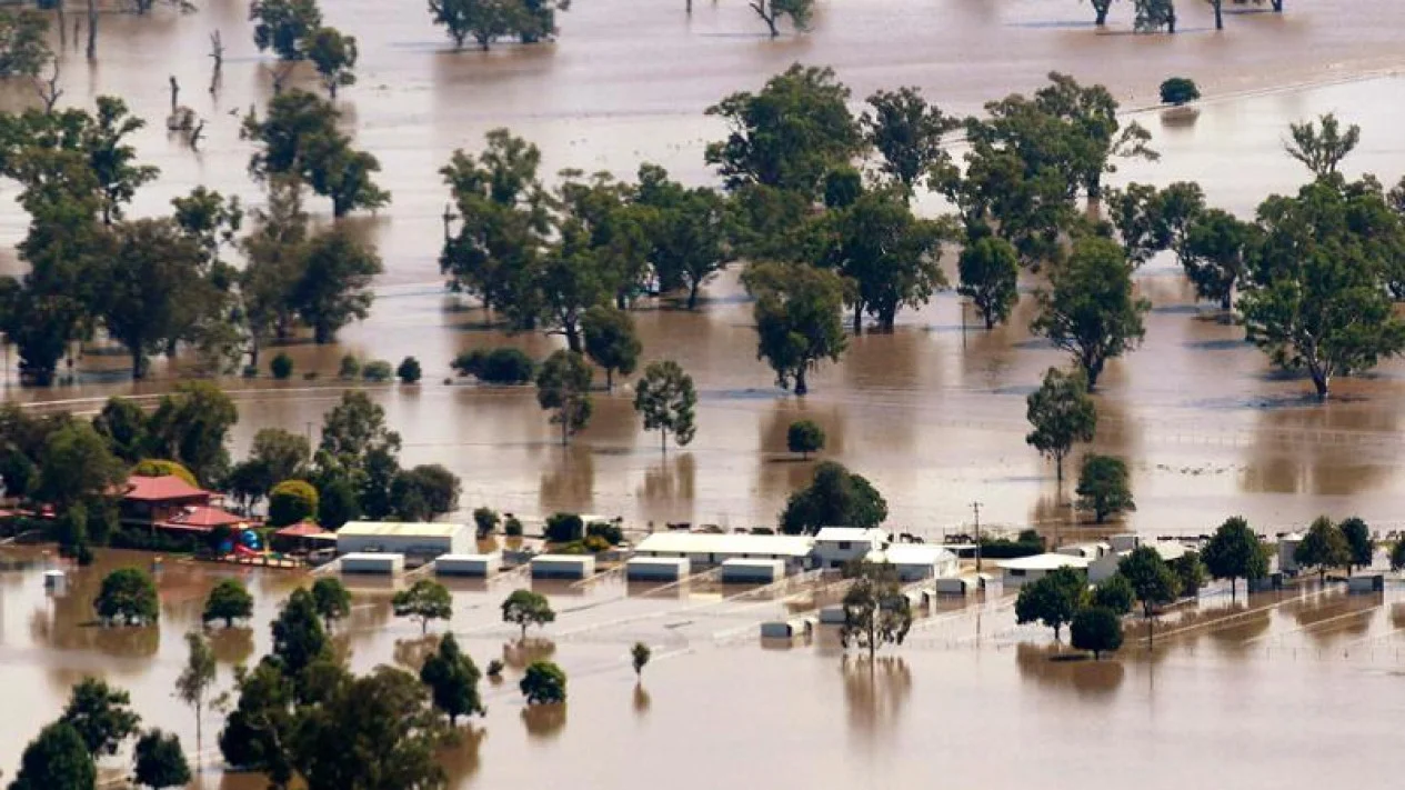banjir-besar-terjang-wilayah-timur-laut-australia-ribuan-warga-dievakuasi