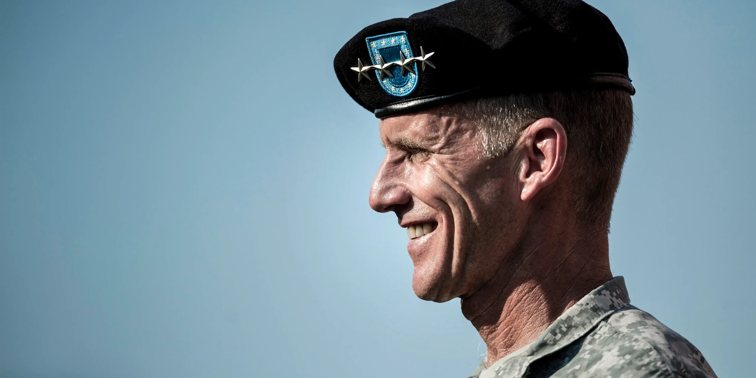 Jenderal Stanley McChrystal: Mengatasi Erosi Karakter di Amerika